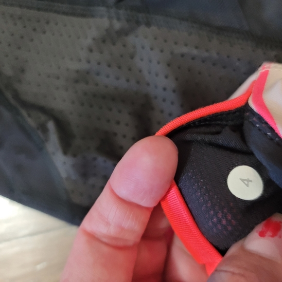 Lululemon leggings - Picture 6 of 6